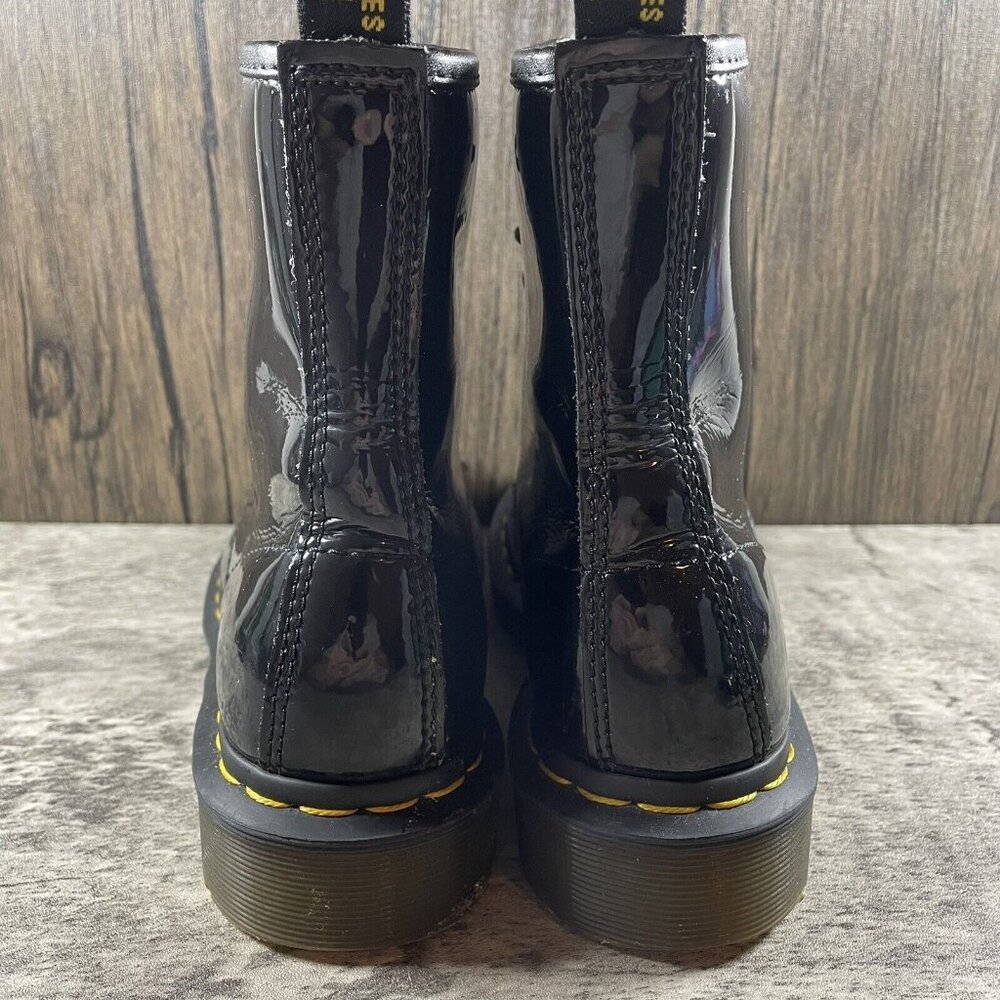 Dr Martens 11821 Glossy Black Leather Lace 8 Eyelet Combat Boots Womens Size 6 - Picture 6 of 9